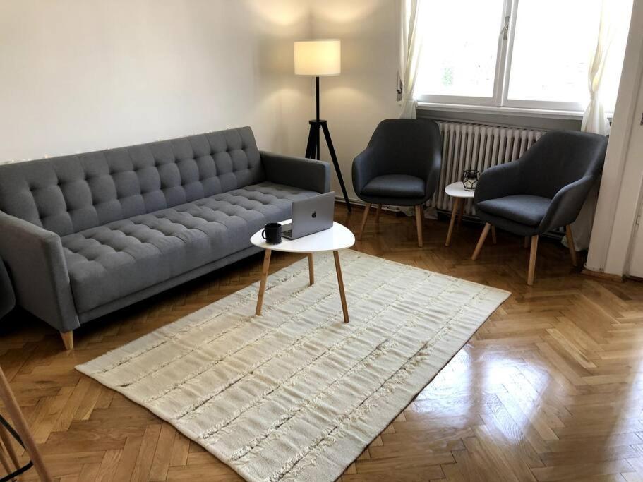 Lovely Studio Бухарест Экстерьер фото