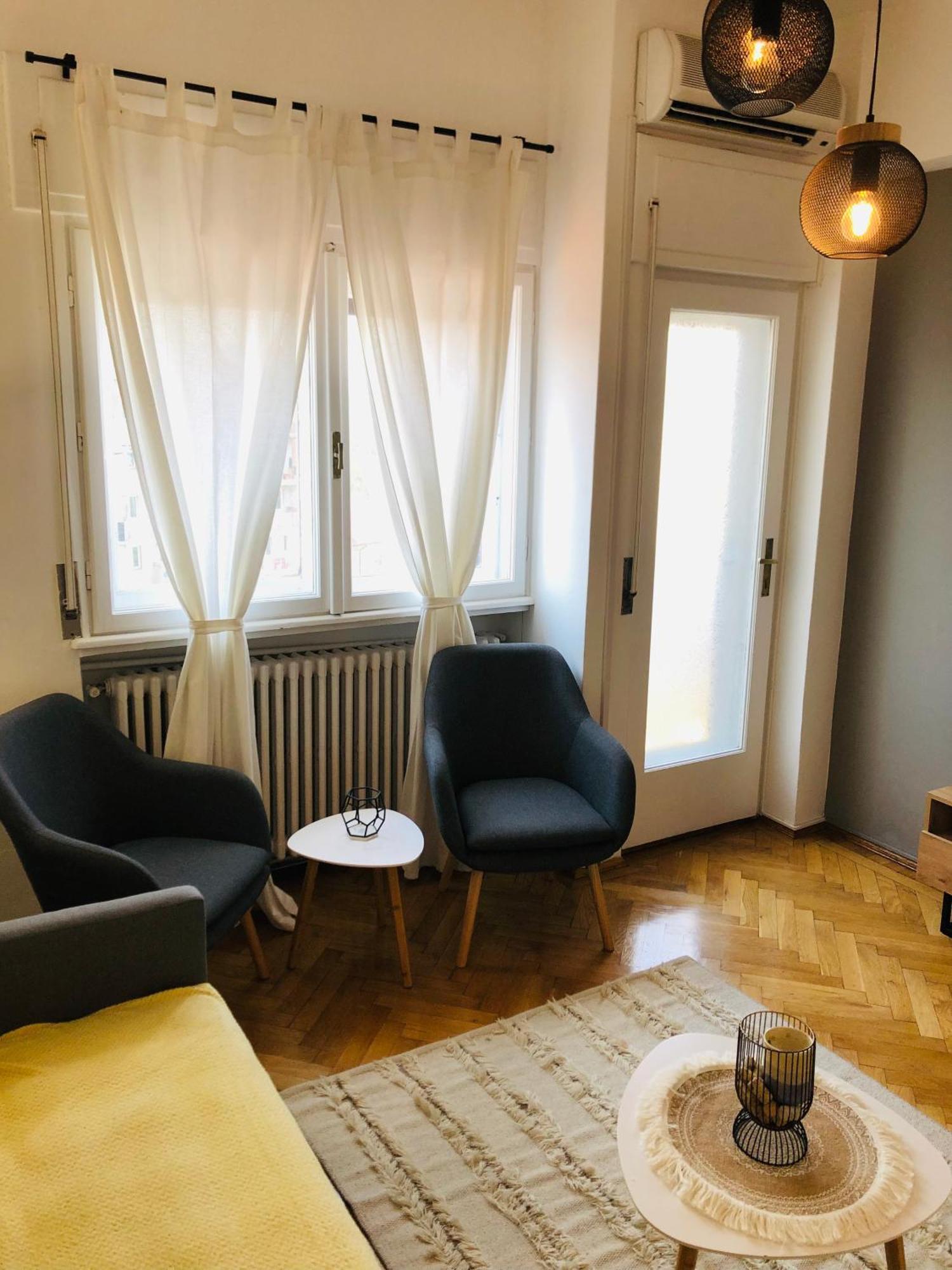 Lovely Studio Бухарест Экстерьер фото